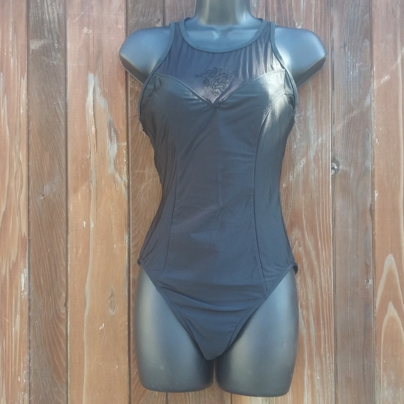 Vintage Black One Piece with lace netting statemen - Picture 2 of 3